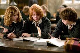 Image result for tbn:cwVrSrWzM5GfbM::harrypotterrecopilac.galeon.com/foto_todos.jpg