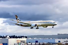 First version is the most common among to versions operated by etihad airways. Etihad Airways A6 Blt Boeing 787 9 Dreamliner At Paine Field Boeing 787 9 Dreamliner Boeing 787 Boeing