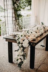 Modern Classic Tennessee Wedding At Cj S Off The Square Junebug Weddings Wedding Decor Elegant Sweetheart Table Wedding Rustic Sweetheart Table
