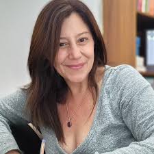 «trabajé con carmen gloria morales durante varios años (6), ella fue mi asistente directo (2009 al 2011), y luego, por sus méritos fue promovida al área de atención de expatriados (ges). Carmen Gloria Perez Morales Youtube