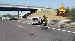 Icon of autostrada a13, italy. Due Incidenti In A13 Autostrada Chiusa Tra Rovigo E Boara