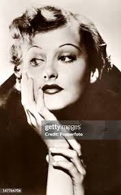 22 Lynn Carver Stock Photos, High-Res Pictures, and Images