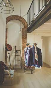 Arredi D Epoca E Pezzi Di Recupero Per La Casa Di Campagna Restaurata Arredamento Idee Per Decorare La Casa Case Di Campagna