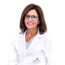 Mantente informado con las últimas noticias, videos y fotos de ana martin que te brinda univision | univision. Dra Ana Martin Santiago Dermatologie Rotger Quironsalud Klinik