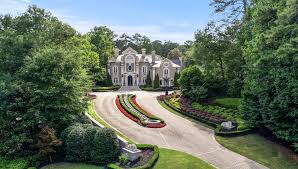 Kenny Rogers Buckhead Mansion Is Back On The Market For 4 495 000 Mansions Buckhead Atlanta Homes