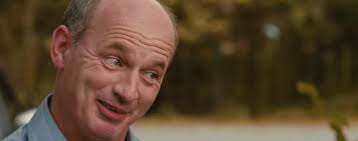 La casa al final de la calle (2012)