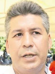 Solo se consigue tierra con presiones, afirman