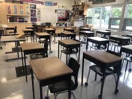 Today, that plan was expanded to include protocols for a potential outbreak within a school. 40 Of Ontario Schools With Covid 19 Cases Located In Mississauga Or Brampton The Pointer