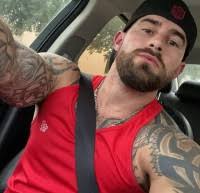 40+ "Robert Kelvin" profiles