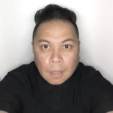 Eric Alba's Instagram, Twitter & Facebook