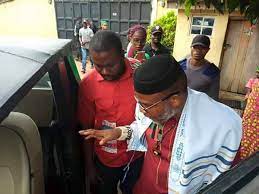 Jun 30, 2021 · video: Nnamdi Kanu Inspecting A Biafran Made Car Facebook Facebook