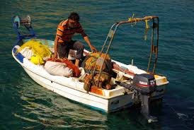 Check out our full list of gifts for boaters from cool boat gadets to to boat warming presents. Must Have Fishing Boat Accessories