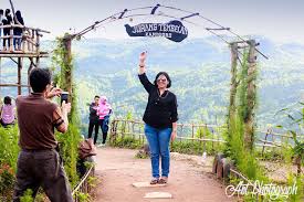 Tijet masuk kadu enggang / 10 foto pantai pasir kadilangu harga tiket masuk lokasi rute alamat wisata kulon progo jogja jejakpiknik com. Lokasi Dan Harga Tiket Masuk Jurang Tembelan Dlingo Bantul Destinasi Wisata Ala Kapal Titanic Di Atas Awan Daka Tour