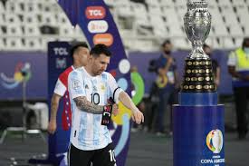 Chile, uruguay play to copa draw on vidal's own goal. Maradona Gets A Tribute At Argentina S Copa America Match