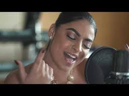 Amanda Jay's Instagram, Twitter & Facebook