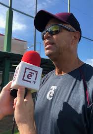 Lorenzo Bundy regresa a Tomateros de Culiacán luego de dominar a la LMB con  Diablos Rojos del México. El veterano manejador viene de ganar un  bicampeonato en verano y buscará su cuarta