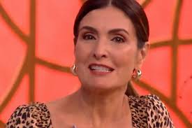 Check spelling or type a new query. Fatima Bernardes Comemora 9 Anos Do Encontro Com Programa Junino