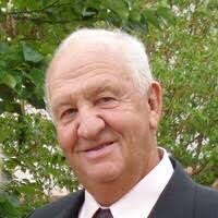 Robert Wilding's Instagram, Twitter & Facebook