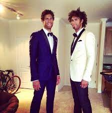 Brook's parents married in 1975, had four sons, and divorced in 1994; Brooklyn Nets Auf Twitter Brook Lopez His Brother Robin Traded In Jerseys For Tuxedos Last Night Before The Emmys Http T Co X2emz4r6uf Http T Co Iah6citczk