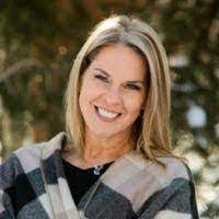 Patricia Poteet's Instagram, Twitter & Facebook