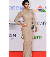 ‫صور اجمل فساتين سهرة ضيقة وطويلة | Yasmina‬‎