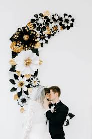 Cara menyisipkan dan mengatur ukuran gambar mail merge. Paper Flower Black White Wedding Lily Of The Valley