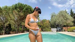 Lenna Vivas En Bikini watch online or download