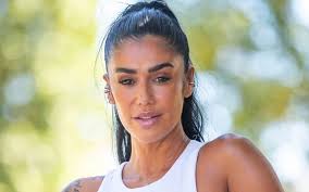 Ana Duarte Impedida de viajar com a filha… E Ricardinho é o motivo: “Está a tentar ver se...”