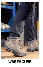 Distributed in more than 150 countries, the brand has grown from a small collection of work boots into a global lifestyle brand. Buy Cat Safety Boots And Trainers Steeltoeboots Co Uk