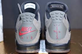 How to get the cactus jack jordan 4 ! Travis Scott Nike Waffle Running Shoes For Kids Girls Olive Friends Family Fitforhealth
