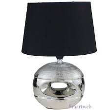 La particularité de cette lampe réside dans les hésitations qu'elle suscite. Deluxe Tischlampe Schreibtischlampe Stehlampe Real De