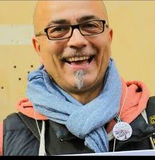 Teatro di Arcugnano, ieri sera, dopo oltre due ore dedicate ai funghi.  Sorridono e gioiscono così perché, a quanto pare, hanno dormito benissimo  durante la conferenza: che sollievo 😄 Grazie davvero a