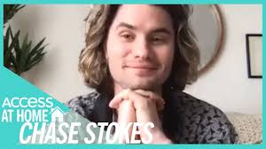 James alexander chase stokes is an american actor. Chase Stokes Age Bio Birthday Wiki Girlfriend Net Worth