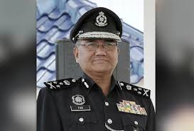 Laporan berkenaan dipercayai laporan lama yang dilakukan oleh pelakon berkenaan pada tahun 2017 berhubung sebuah syarikat produksi filem. Mohamad Fuzi Dilantik Ketua Polis Negara Ke 11