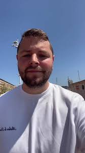 Off out in Marseille and what a beautiful day it is. #cruisetok #cruiselife  #cruiseworker #marseille #single #over30