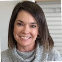 Amanda Suniga's Instagram, Twitter & Facebook