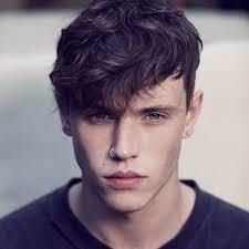 Slightly similar to the pompadour, the quiff is soft and subtle for a smooth look. Pin On Hairstyles