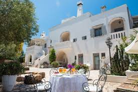 Visita La Scheda Dell Agriturismo Masseria Salinola Situato In Collina Mare A Ostuni Brindisi Offre Mezza Pensione Pern E Cola Agriturismo Salento Hotel