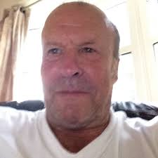 How do I fix a car door lock issue with remote?