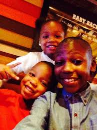 Tyler Semaj Moore (@20boboMoore)