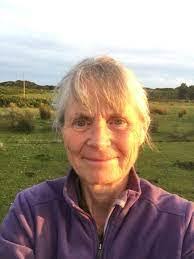 Julie Satkowski's Instagram, Twitter & Facebook