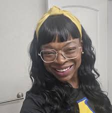 Who can teach dance sessions for majorette training camp?