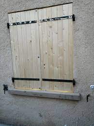 Les kits de finition margelles en aluminium ubbink permettent, en plus d'améliorer grandement l'esthétique de votre piscine en bois, de… Volet Battant Bois En Kit A Monter H 135 X L 53 Cm 1 Vantail Leroy Merlin