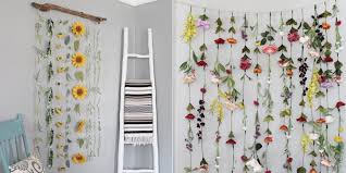 Design your everyday with removable garlands wallpaper you'll love. Flower Wall Garlands Are Trending On Pinterest And You Can Diy Your Own