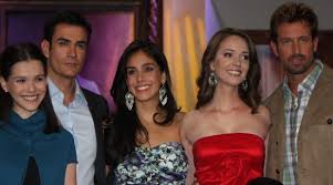 Hola amigos seguidores de la fuerza del destino, hoy jueves 31 de marzo del 2011 les presento el el video de la novela cargara en breves momentos. La Fuerza Del Destino Corta Pero Intensa Historia