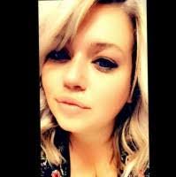 Danielle Callahan's Instagram, Twitter & Facebook