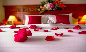 Karena pada dekorasi kamar pengantin yang telah rumahterkini sajikan untuk anda, merupakan ide dari berbagai perancang arsitek terkemuka serta. Tips Mendekor Interior Kamar Pengantin Winnetnews Com