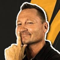 Eric Aubel's Instagram, Twitter & Facebook