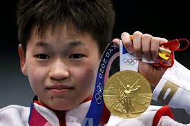 China's quan hongchan wowed the judges to take gold in the women's 10 metre platform diving at the tokyo olympics on thursday. 1fvhjfwxwayxrm
