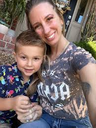 Lacey Beeson (@vacationdazebylace) · Instagram 照片和视频